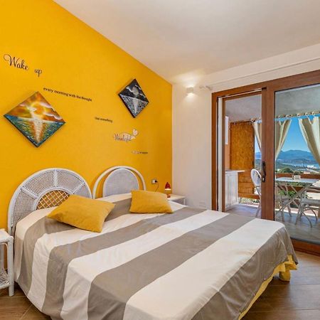 Casa Sharon Appartamento Vista Mare Ad Olbia Exterior photo
